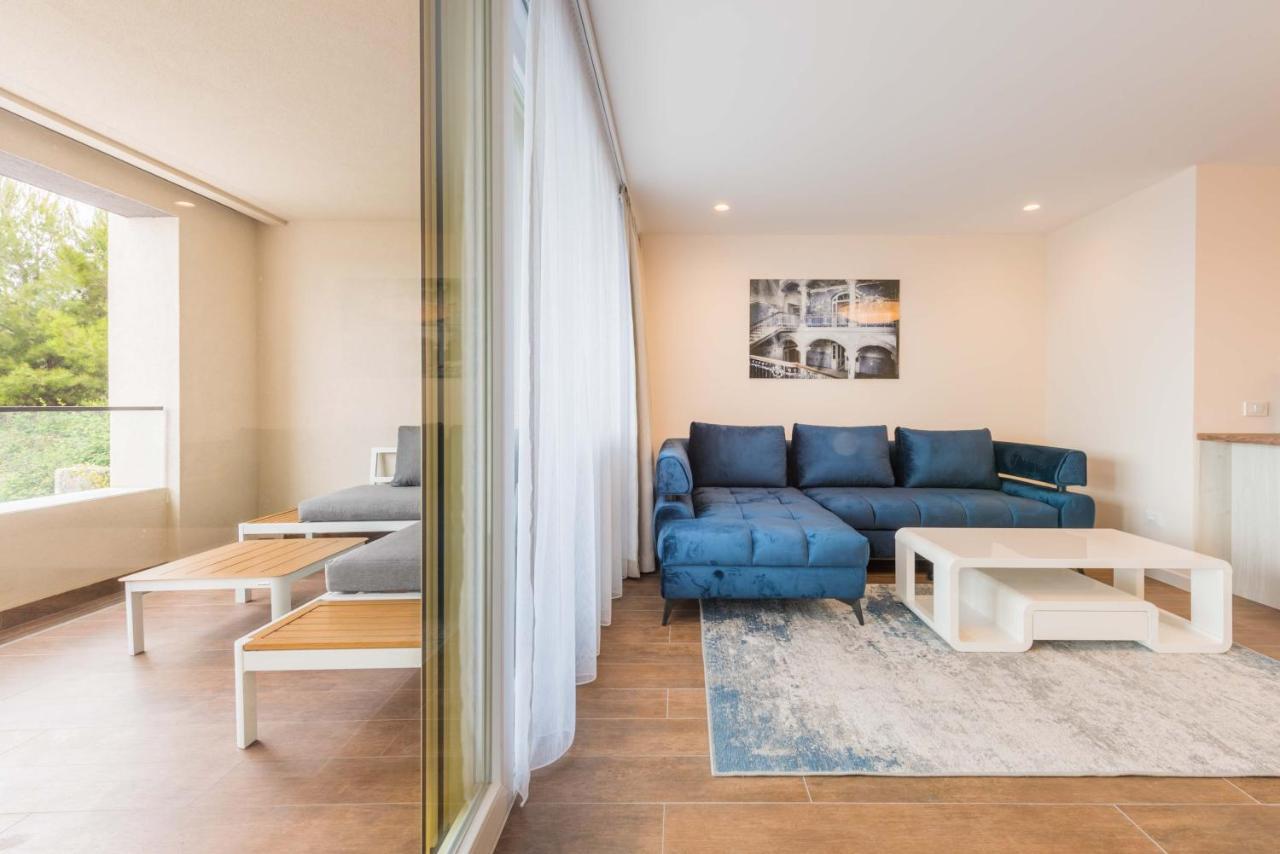 Apartment Olijfboom Dugi Rat Kültér fotó