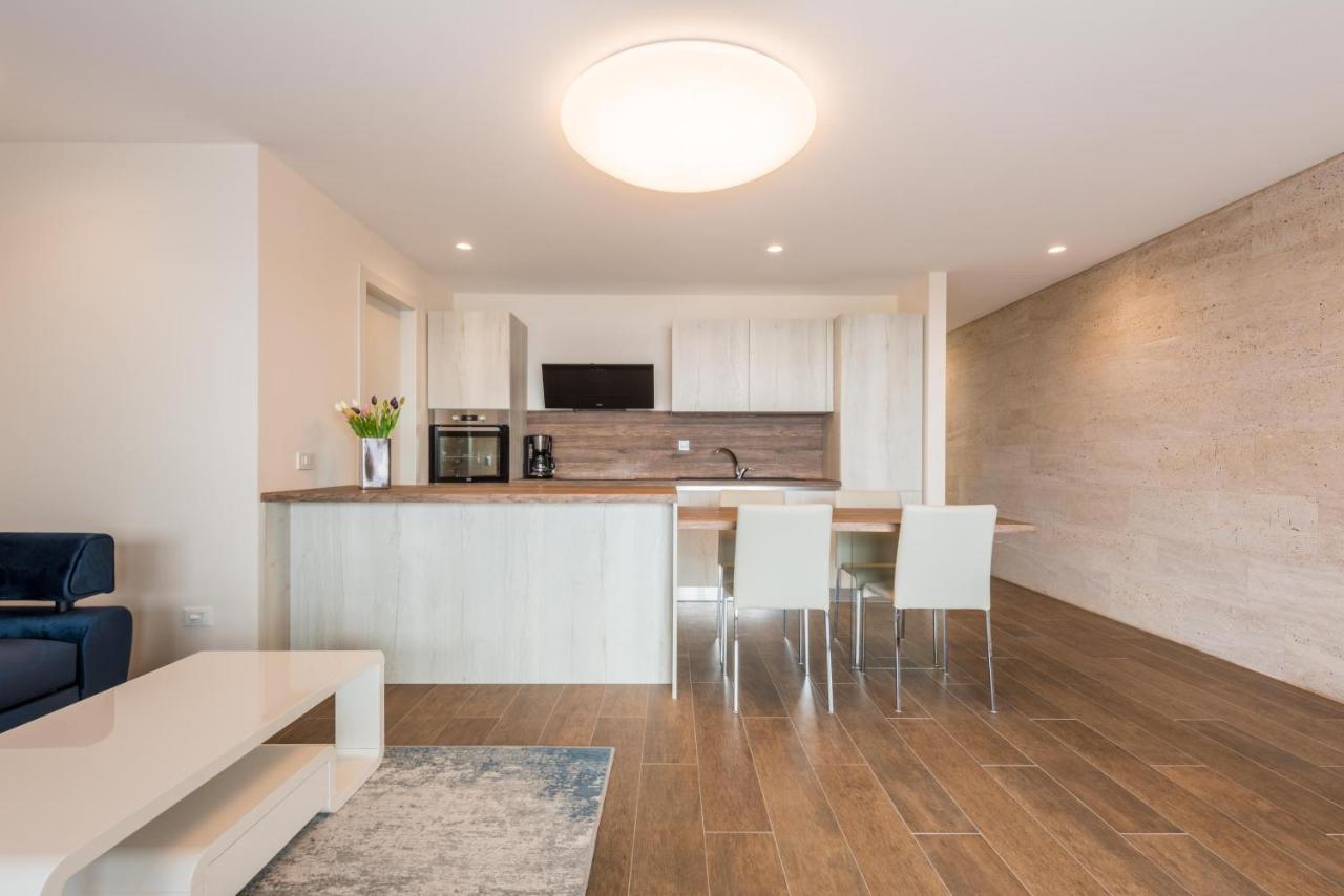 Apartment Olijfboom Dugi Rat Kültér fotó
