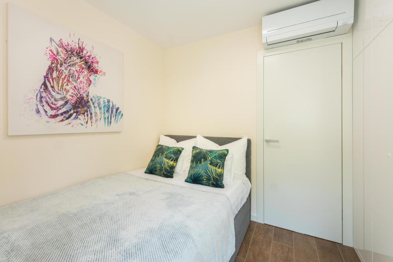Apartment Olijfboom Dugi Rat Kültér fotó